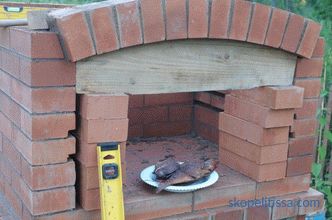 Poêle barbecue en brique: la faisabilité de la construction, les variétés, le processus de construction
