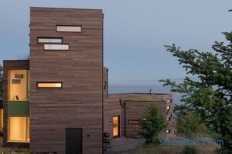 Projet de maison Bailer Hill à flanc de montagne de la société d'architecture Prentiss + Balance + Wickline