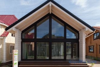 Le choix de la forme du toit: la variété, sur quoi se concentrer lors de la construction de votre maison