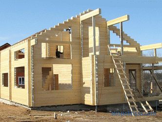 Quoi de mieux pour construire une maison de résidence permanente: un examen des matériaux
